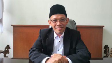 KH. AHMAD NAWAWI SADILI