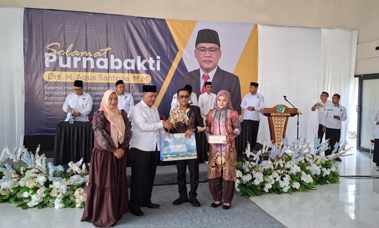 Kemenag Kab. Sukabumi lepas Purnabakti Drs. H. Agus Santosa, 39 Tahun mengabdi di Kemenag