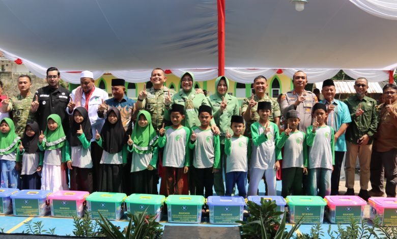 Wujudkan “TNI Kuat Bersama Rakyat”, Kodim 0607 Renovasi Panti Asuhan dan Fasilitasi Akta Kelahiran 100 Anak Yatim