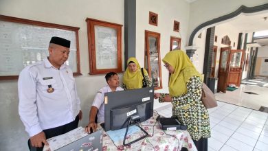Jemput Bola Pelayanan Adminduk, Kecamatan Sukabumi Sasar Majelis Taklim Ibu-Ibu